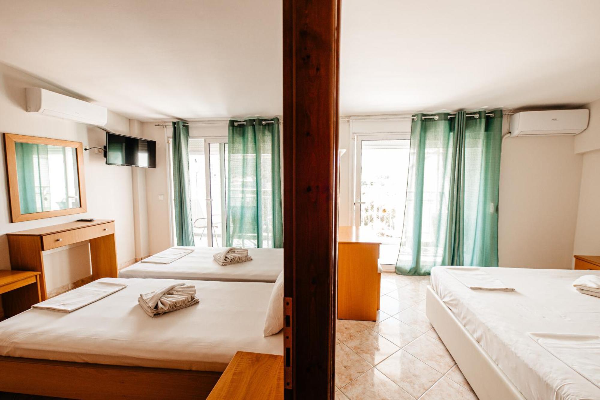 Hotel Marialena Potósz Kültér fotó