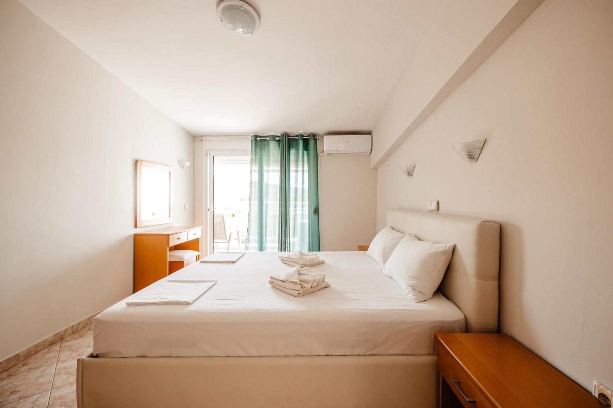 Hotel Marialena Potósz Kültér fotó