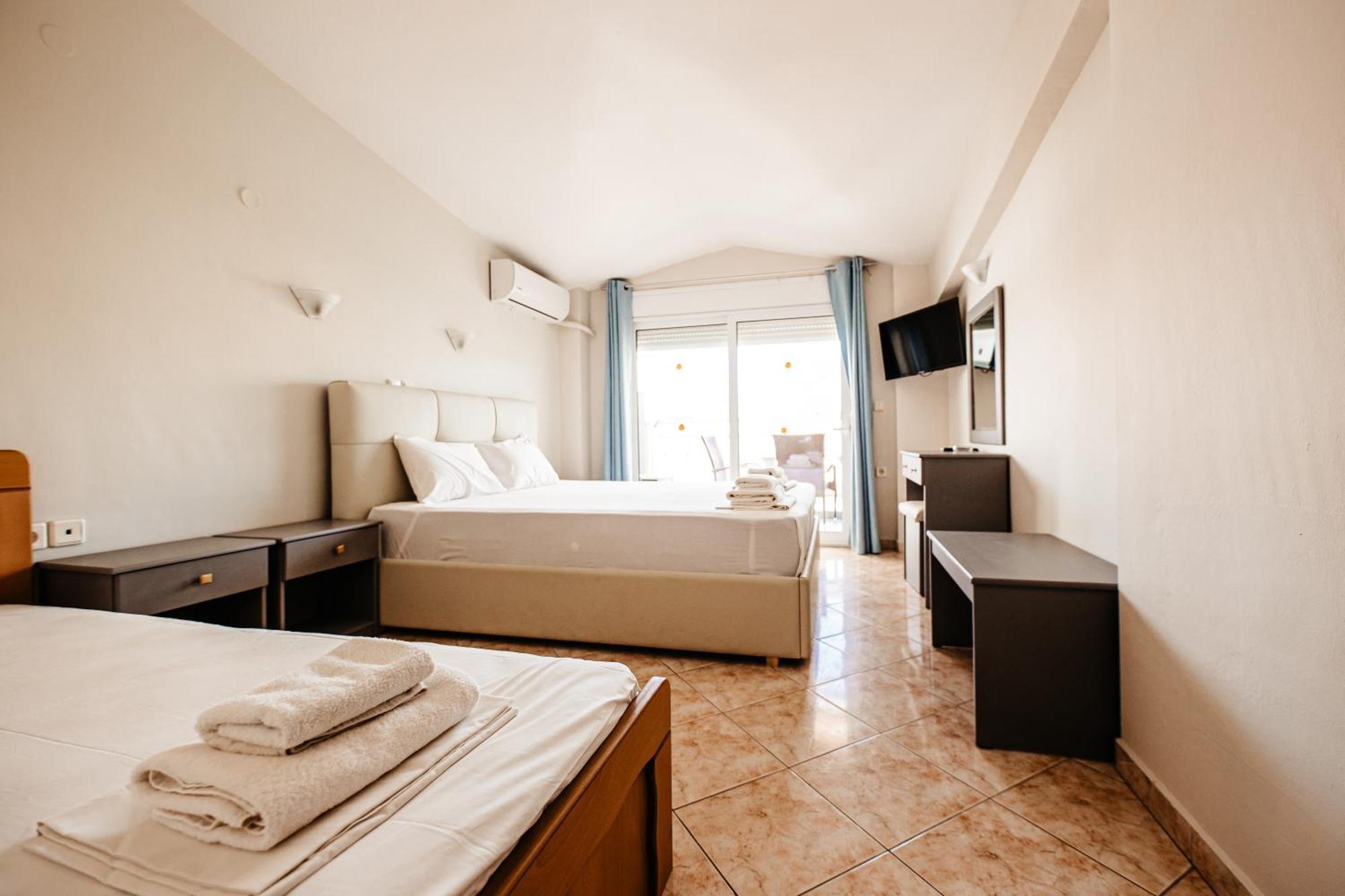 Hotel Marialena Potósz Kültér fotó