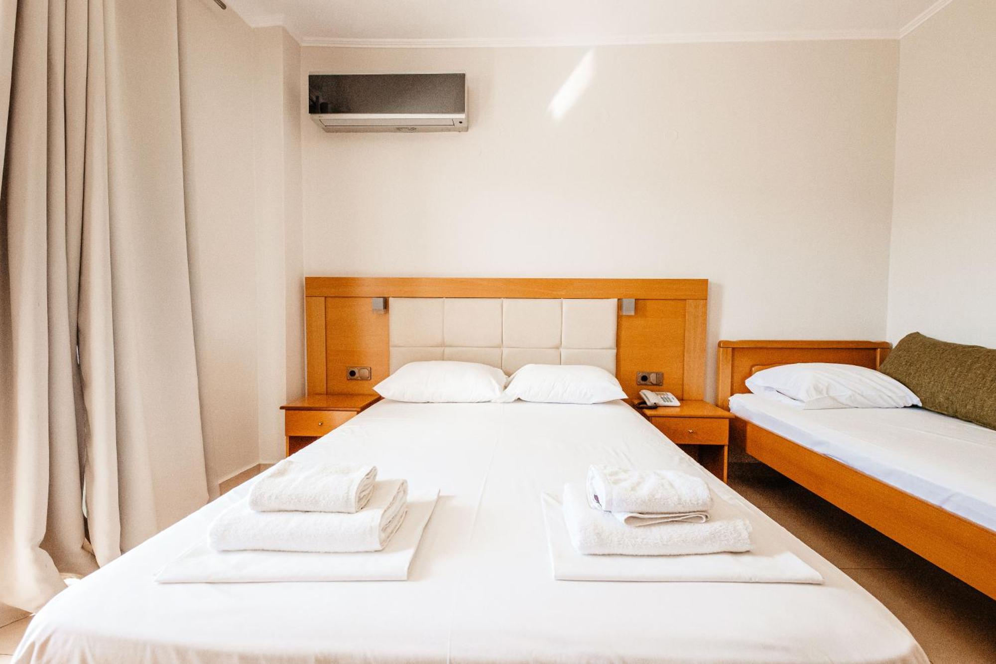 Hotel Marialena Potósz Kültér fotó